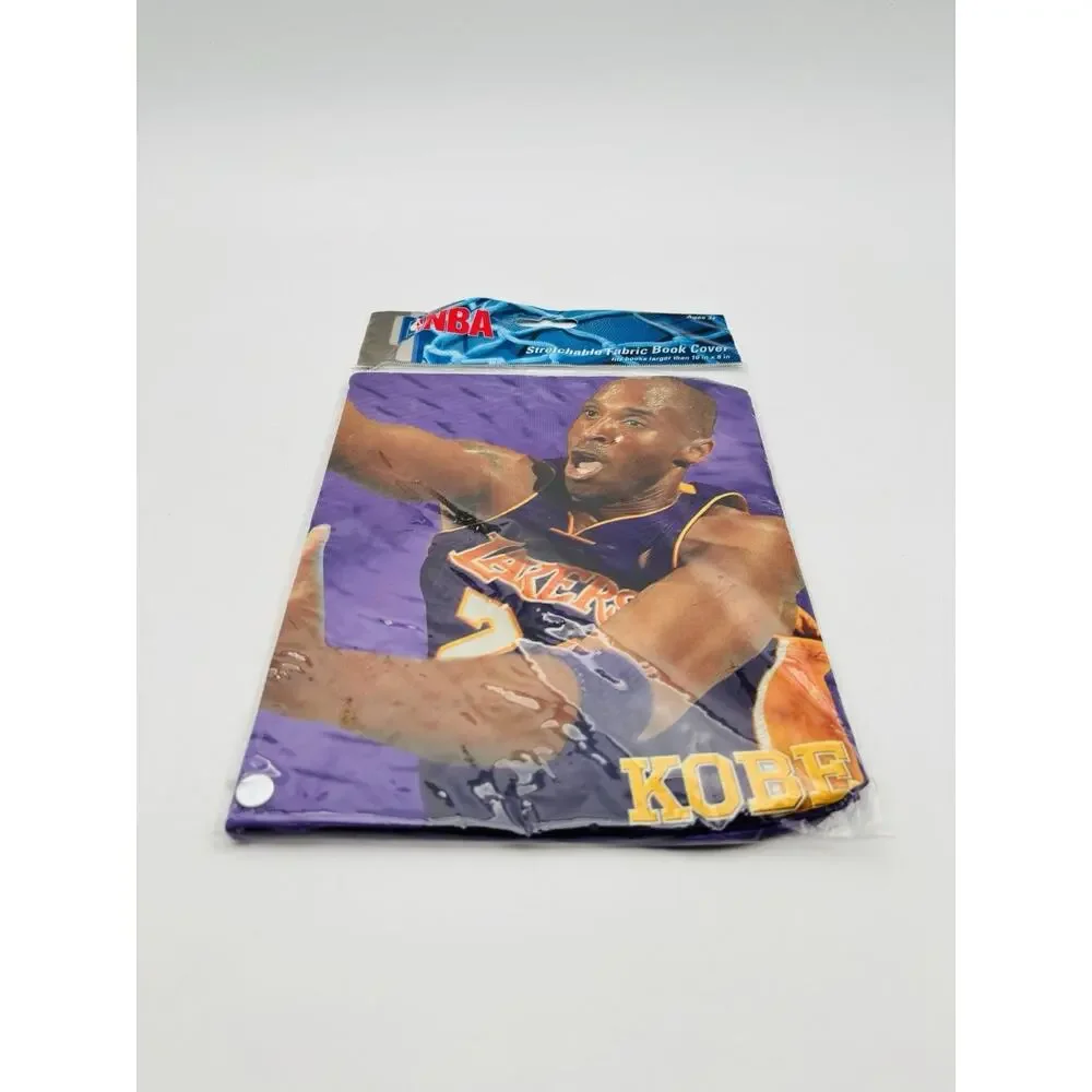 Rare 2010 LOS ANGELES KOBE BRYANT NBA STRETCHABLE FABRIC BOOK COVER NOS